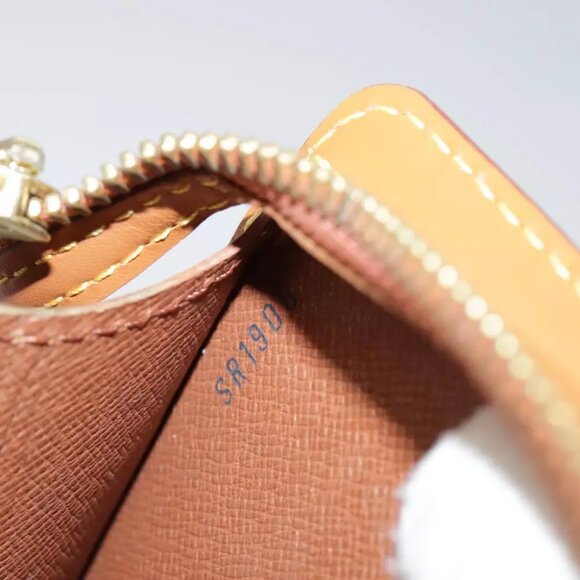 LOUIS VUITTON Epi Pochette Homme Clutch Bag Zipangu Gold M52528 LV Auth th5570 - Picture 11 of 14